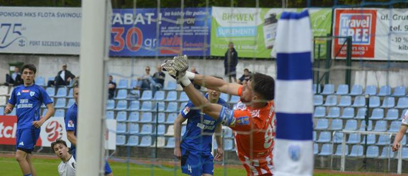 Piłka nożna. Walka o utrzymanie w III lidze, czyli derby dla Pogoni