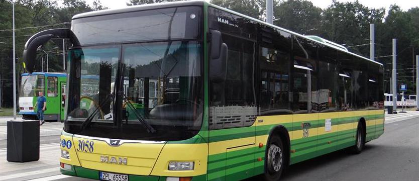 Hybrydy na polickie trasy. SPPK najnowszy tabor od MAN-a
