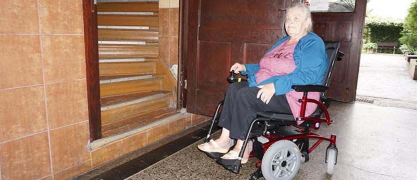 Estetyka wyklucza pomoc?