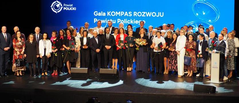 Wręczono Kompasy Rozwoju 2025