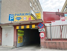 Parking w centrum Szczecina niedochodowy. STBS szuka kupca