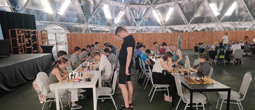 Szachy. Trzy turnieje, w Stargardzie i w Szczecinie