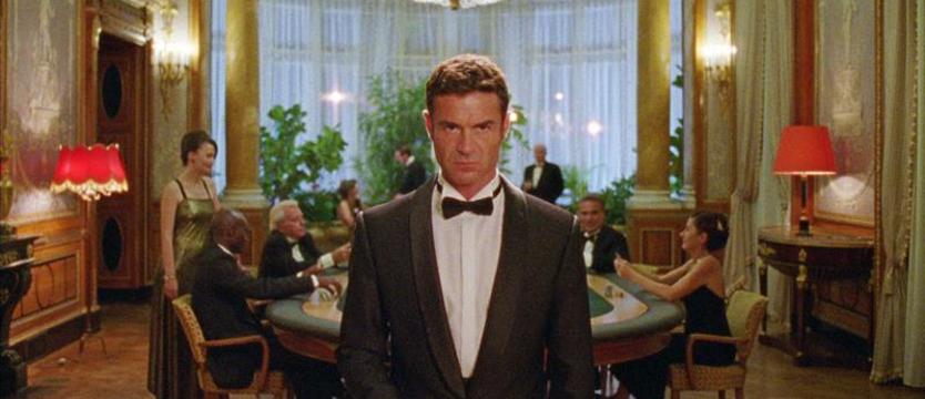 Piękne kobiety, szybkie samochody, zabójcze gadżety