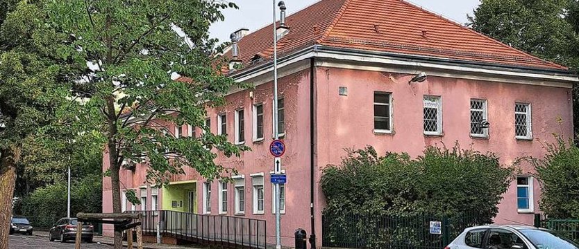 „Mali odkrywcy" z zalanego przedszkola znajdą miejsce w „Jutrzence"