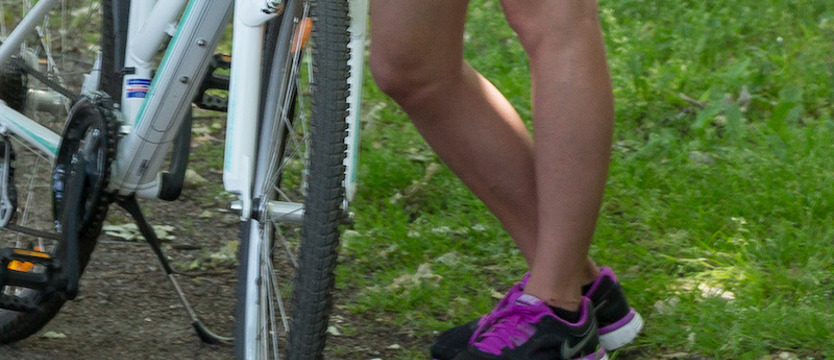 Pijana rowerzystka po kontroli znowu wsiadła na rower