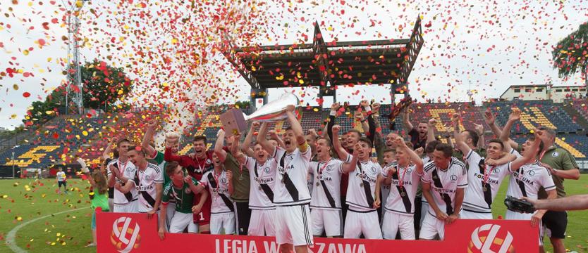 Piłka nożna. Do Ząbek po złoto