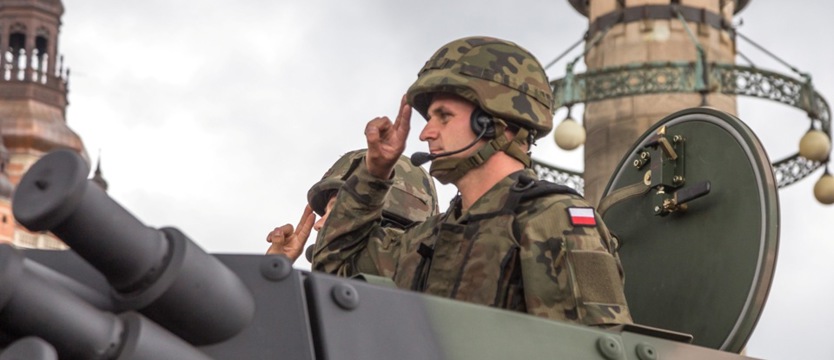 Wojskowe święto na Wałach