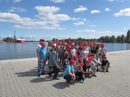 Dzieci z Białorusi zwiedziły port