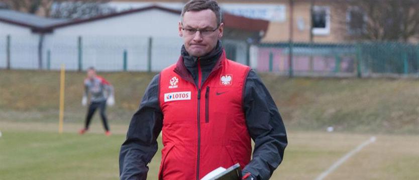 Piłka nożna. Trener Stępiński odrzuca emocje