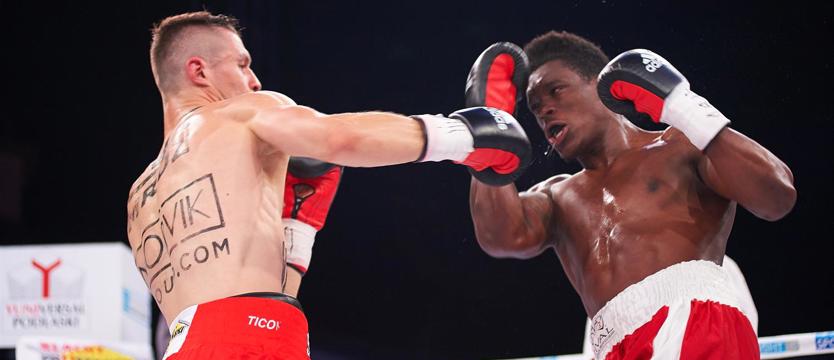 Boks. Stępień nokautuje w Międzyzdrojach