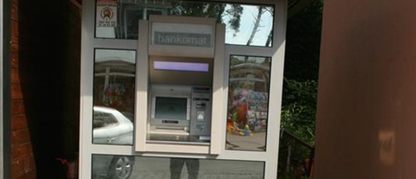 Bankomatów jak na lekarstwo