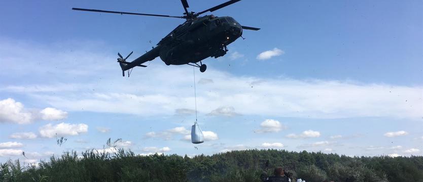 Wał załatany, ale służby nadal w gotowości