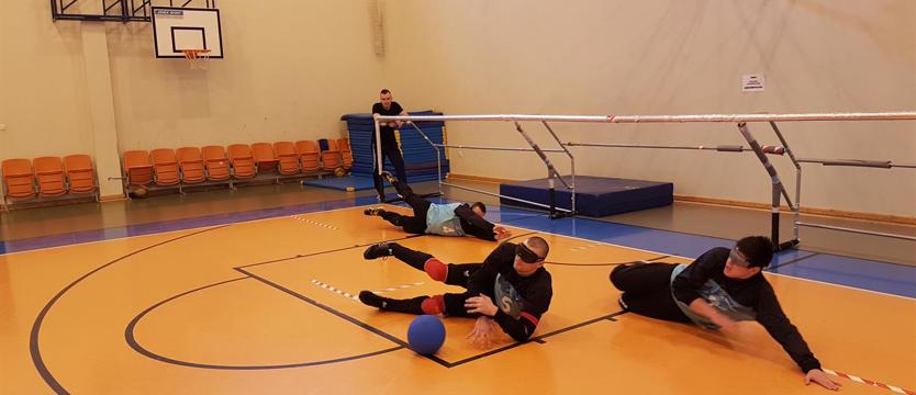 Goalball. Ta piłka lubi ciszę