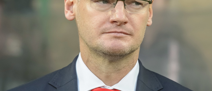 Piłka nożna. Niepokonany trener