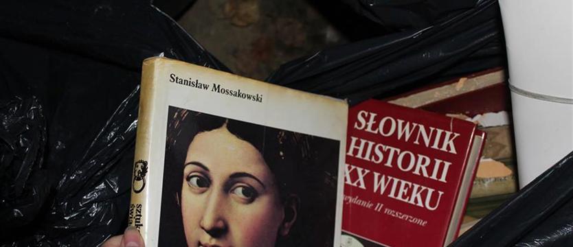 Książki na śmietniku