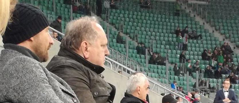 Piłka nożna. Pogoń bez trenera
