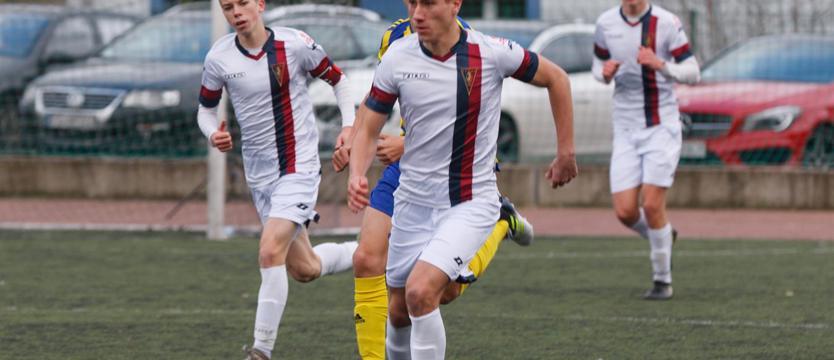 Piłka nożna. Juniorzy młodsi oczekują wyzwań