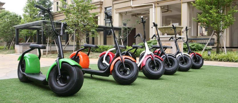 Jazda konna na skuterze z Chin