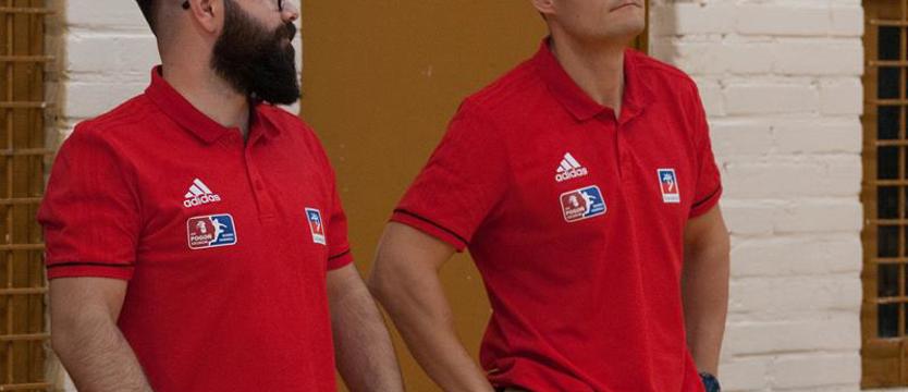 Piłka ręczna. Bez trenerów i w okrojonym składzie