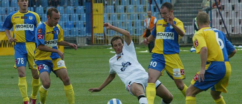 Piłka nożna. Jak z Arką, to na skarpie