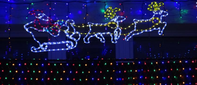 Podwórka, okna i balkony odświętne