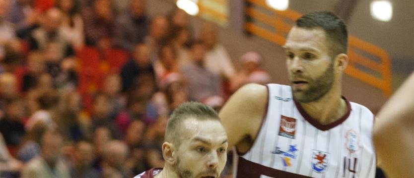 Koszykówka. Mecz na szczycie minimalnie dla Spójni