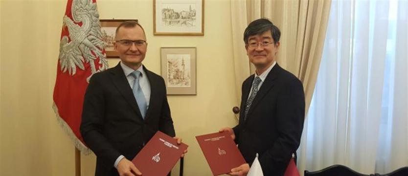 Między Szczecinem a Japonią