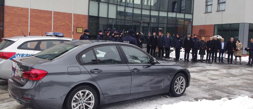 Pierwsze BMW dla policjantów w regionie. Drżyjcie piraci drogowi!