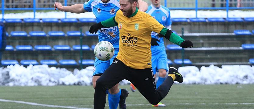 Piłka nożna. Błękitni testują Szałka