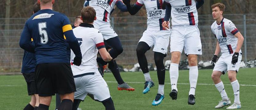 Piłka nożna. Zwycięskie sparingi III-ligowców