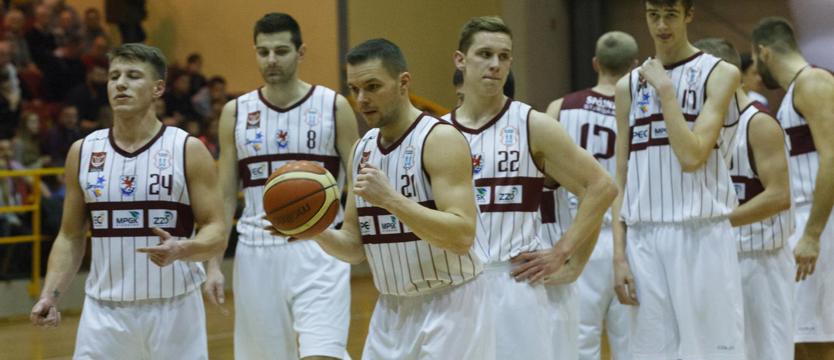 Koszykówka. Spójnia wygrała mecz na szczycie