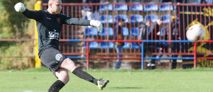 Piłka nożna. Henger wraca do Iny