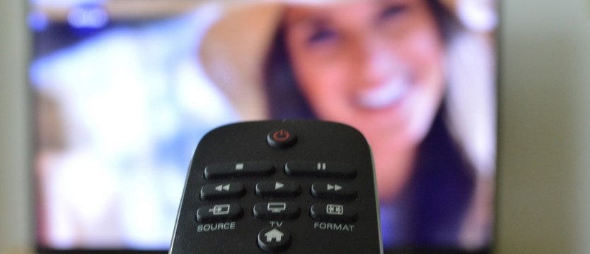 Szwajcarzy za abonamentem radiowo-telewizyjnym