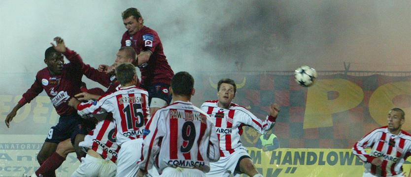 Piłka nożna. Nieczysty mecz w Krakowie