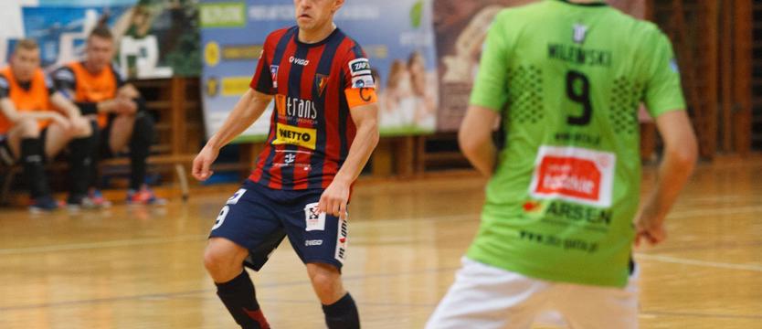 Futsal. Porażka z wiceliderem po walce
