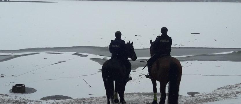Policja apeluje: Nie wchodźcie na lód!