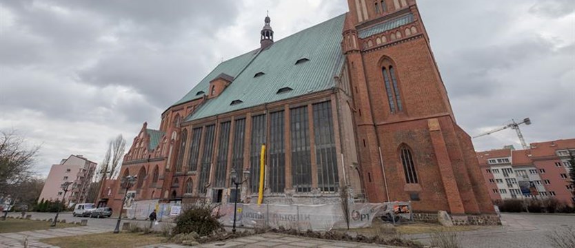 Katedra w remoncie