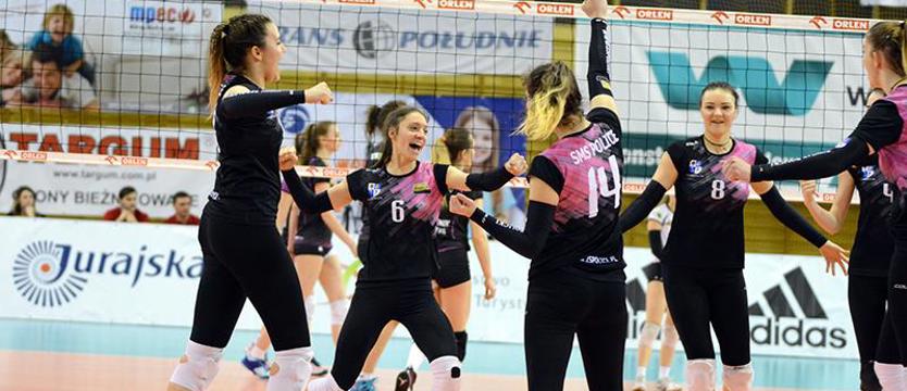 Siatkówka. Juniorki SMS Police z brązowym medalem MP