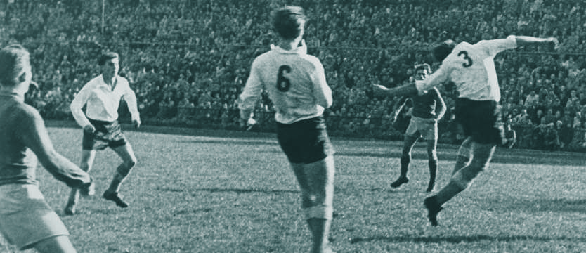 Piłka nożna. Środa z historią Pogoni