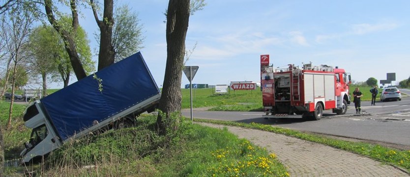 Wypadek koło Barzkowic. Zginęła pasażerka auta