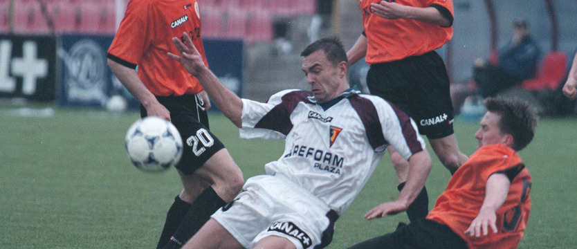 Piłka nożna. 48 urodziny Roberta Dymkowskiego