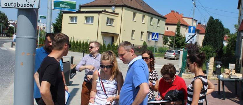 Kwiatowa znów do poprawki