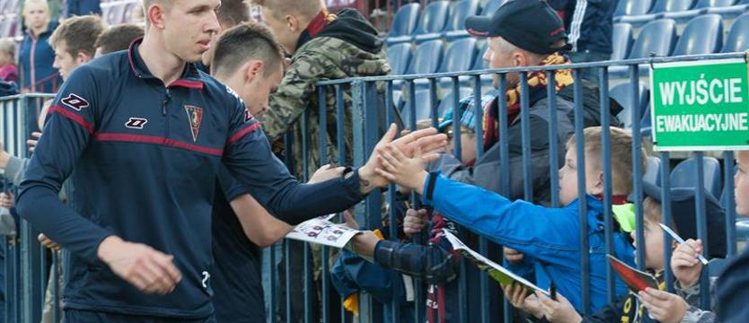 Piłka nożna. Obst na testach w Ruchu