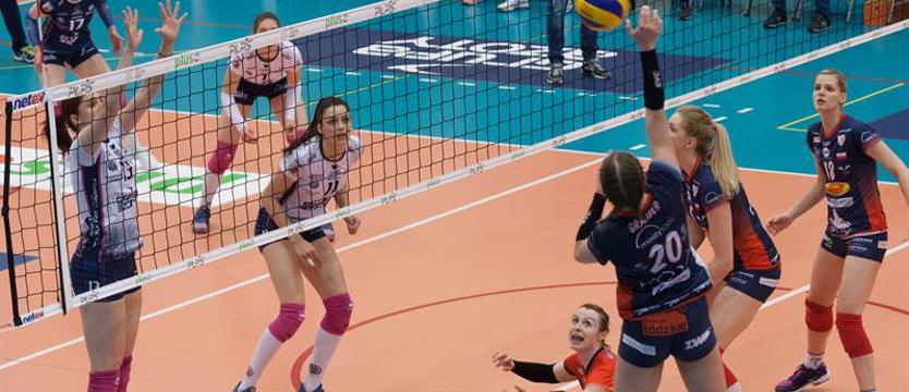 Siatkówka. Z Polic do kadry