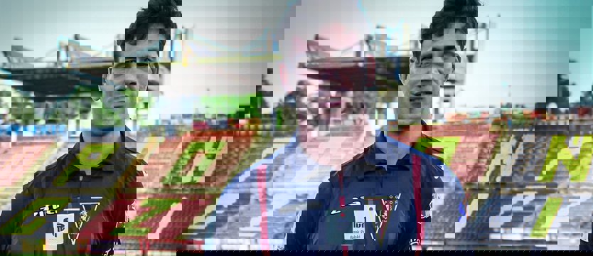 Piłka nożna. Guarrotxena na trzy lata