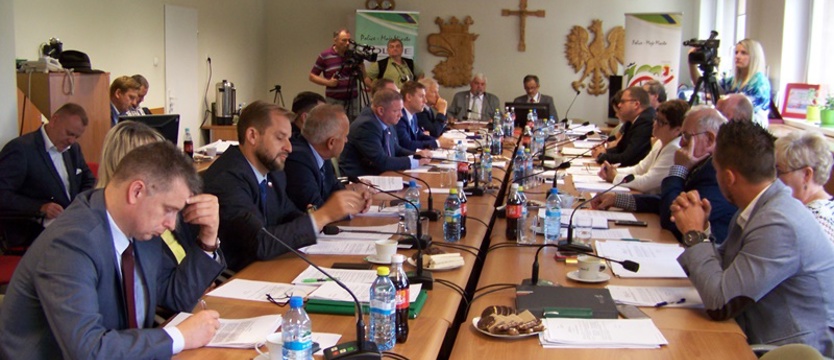 Darmowe autobusy także dla uczniów z Polic