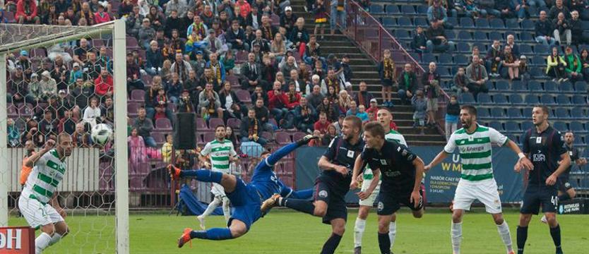 Piłka nożna. Czas odrabiania strat