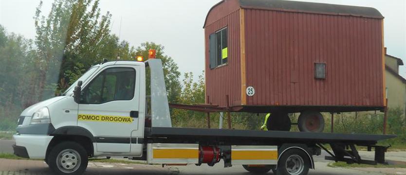 Barakowóz już nie szpeci