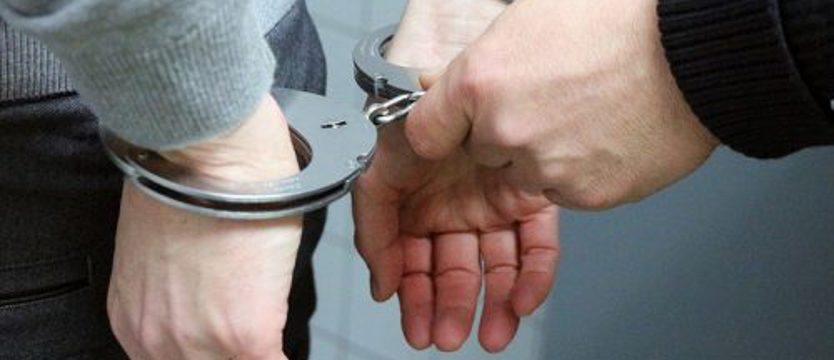 Areszt dla napastnika z więzienia