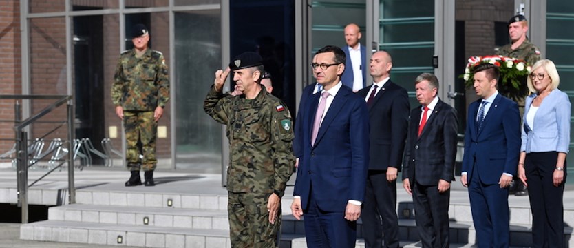 Premier z wizytą w Korpusie Północno-Wschodnim w Szczecinie